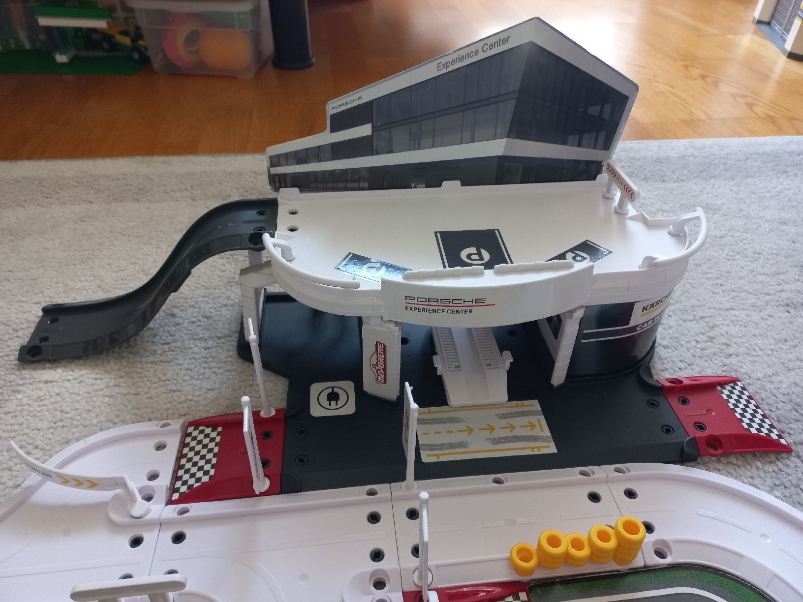 Majorette Circuits: Circuit majorette Porsche Experience center – D'occasion à Le Landeron par Liline89 1