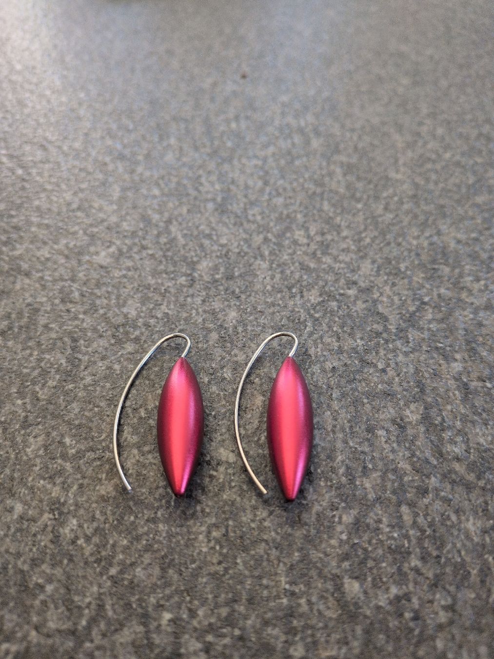 Boucles d'oreille: Edelstahl Ohrhänger  – Neuf (Voir description) à Aarburg par Noemi.H 2