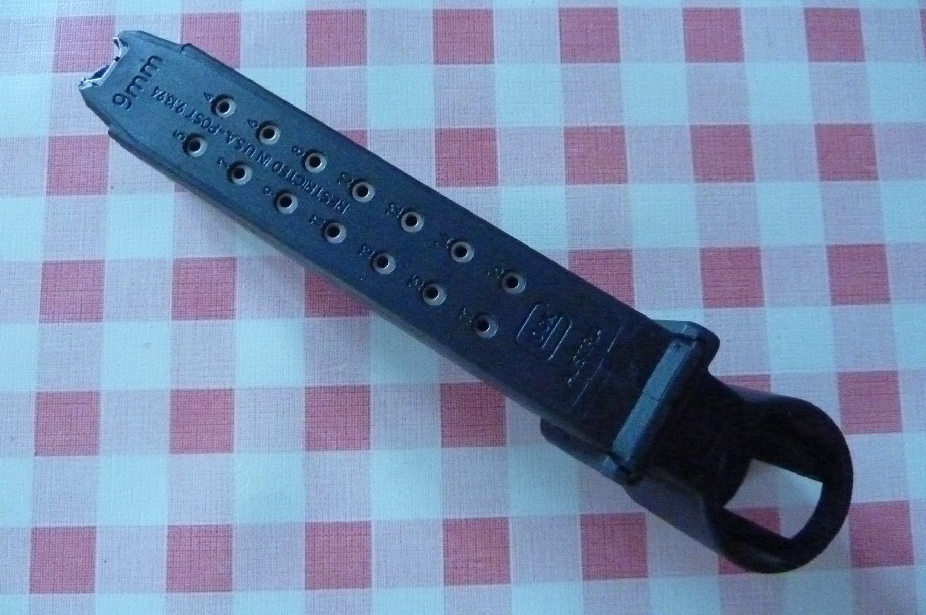 Laufwerke & Adapter: ARMÉE.Suisse  .POUR  GLOK    ,OU SIG.ext.. – Neu und originalverpackt aus Lausanne von coucoulet