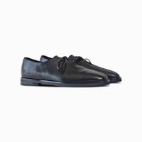 Wunderschöne Lederschuhe von Collegium