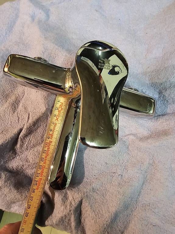 Rubinetteria: Miscelatore da lavanderia 120mm – Usato da Giubiasco venduto da ton_vpl7