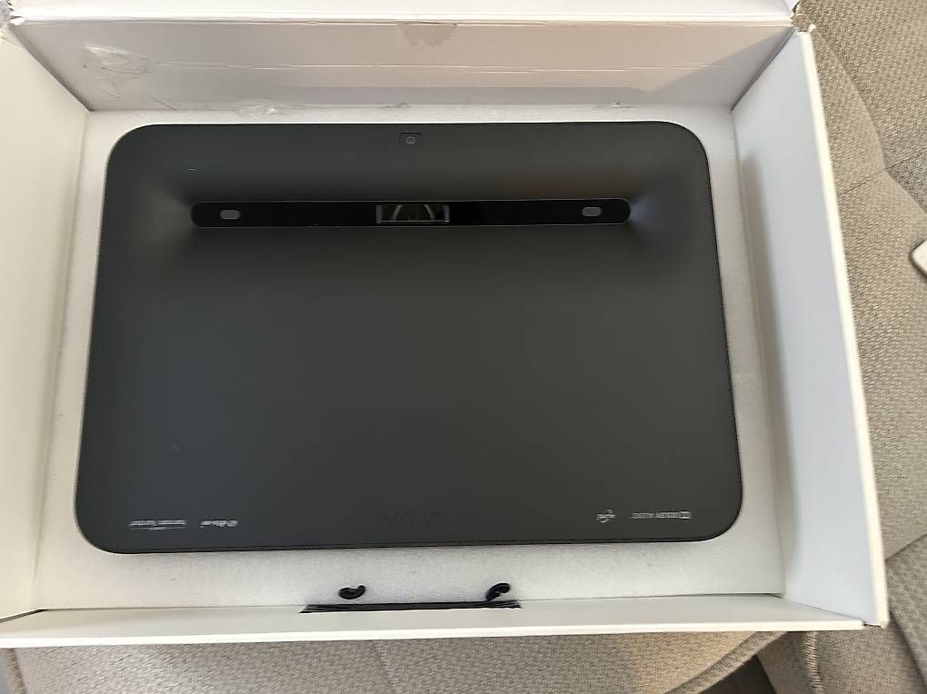 Proiettori: vava evolve 4k ust laser projector – Usato da Rothrist venduto da patrick1999