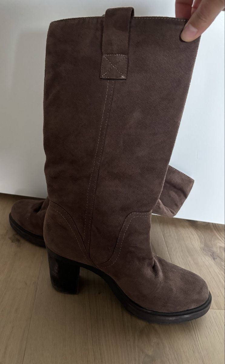 Damenschuhe: Stiefel Grösse 38 – Gebraucht aus La Tanne von jru_r9kf 1