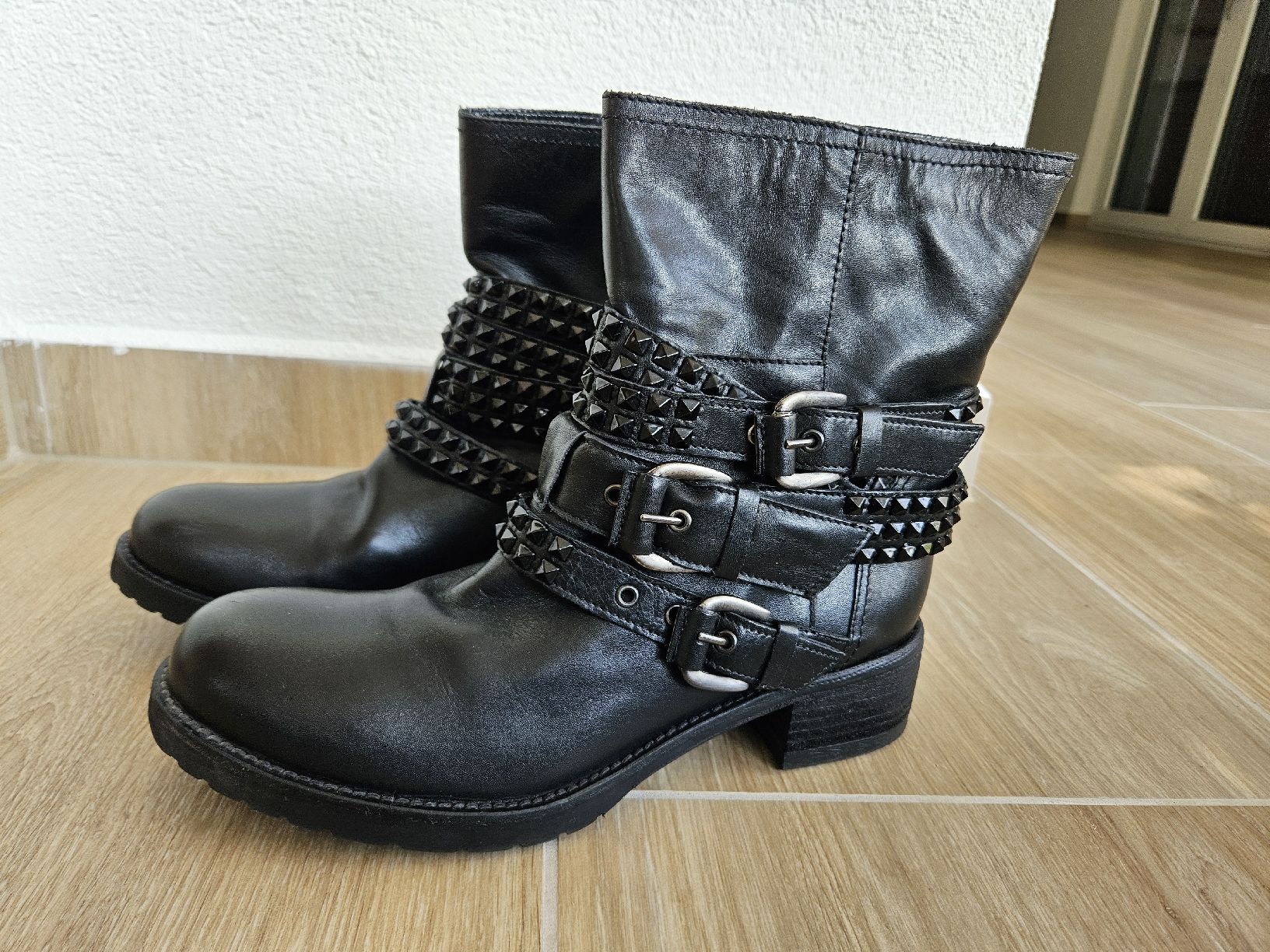 Damenschuhe: Strategia Stiefeletten Gr. 39.5 – Neu (gemäss Beschreibung) aus Zuzwil SG von Loeni11