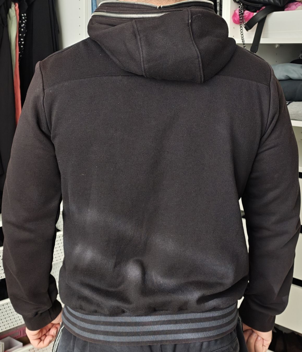 Adidas Giacche: Adidas Kapuzenjacke – Usato da Bülach venduto da mastika82 6