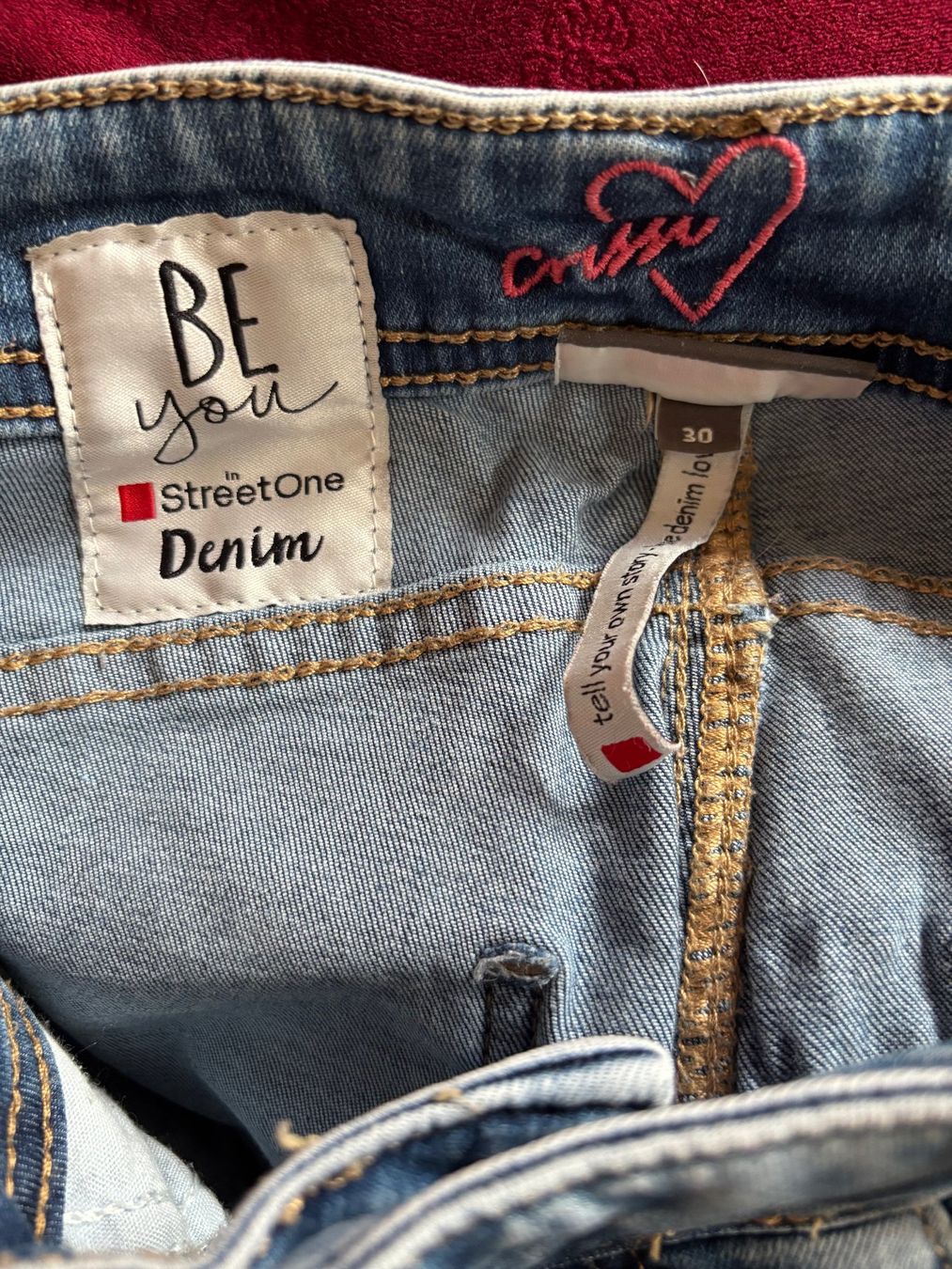 Jeans: Jeans Denim Street One bleu clair, taille 30 – Gebraucht aus Grand-Lancy von hip_2rbd 2