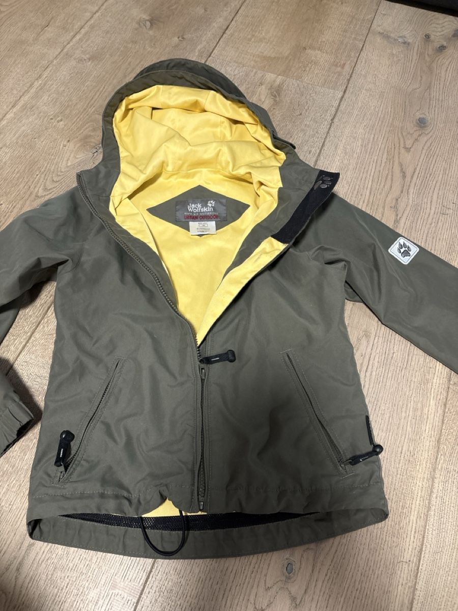 Jack Wolfskin Giacche & Cappotti: Jack Wolfskin Regenjacke Gr. 128 – Usato da Birmensdorf ZH venduto da Duraj 4