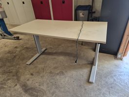 Bürotisch höhenverstellbar, Steh-Sitz-Tisch, ab 1Fr