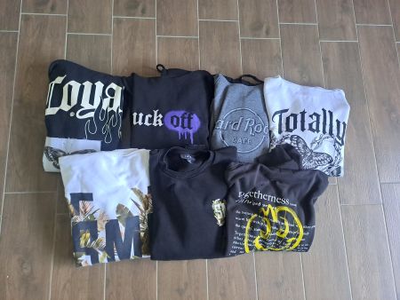 7 Hoodies Kapuzenpullover Gr. S/M