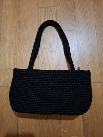 Schwarze Handtasche von The Sak - wie neu!