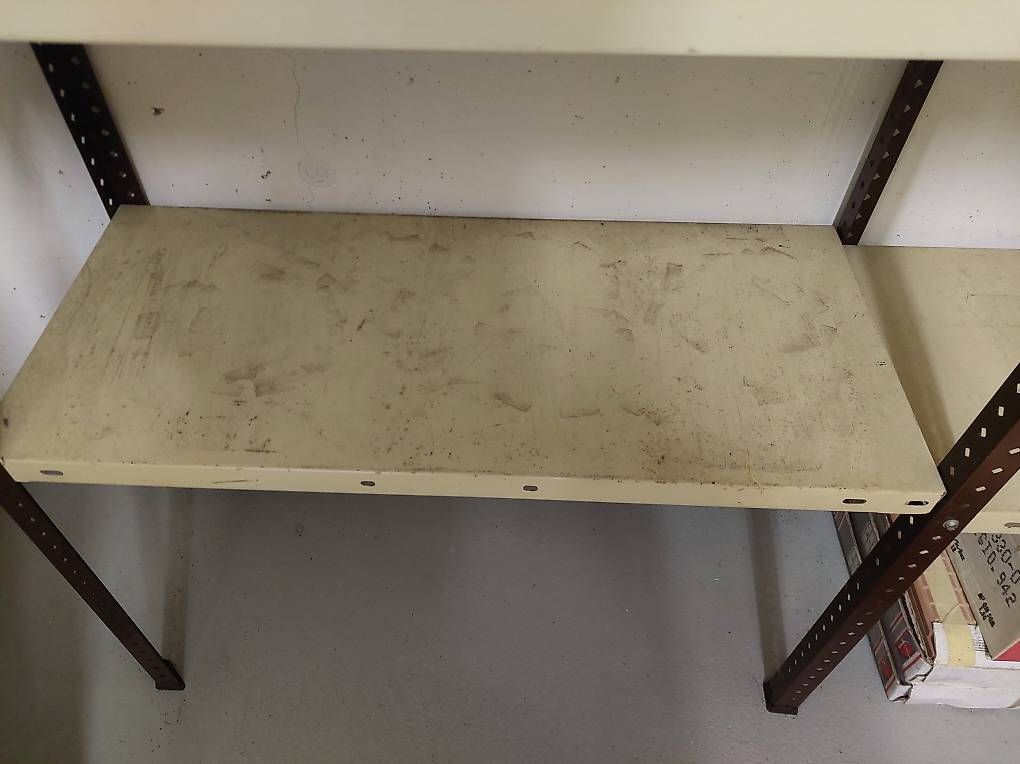 Regale: Metall Kellerregal gebraucht – Gebraucht aus Fehraltorf von lameduckalex 1