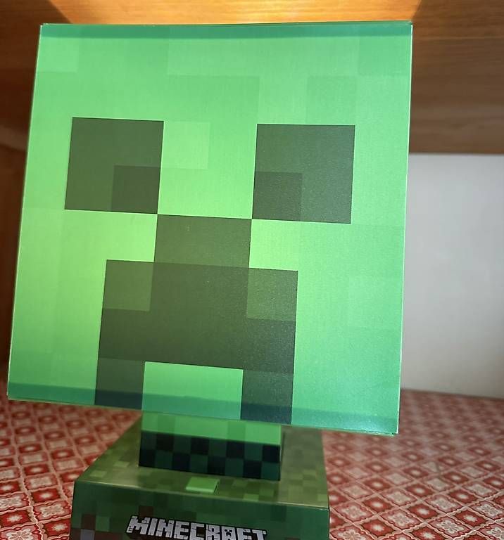 Lampen: Minecraft LED Lampe – Gebraucht aus Basel von momo.st 1