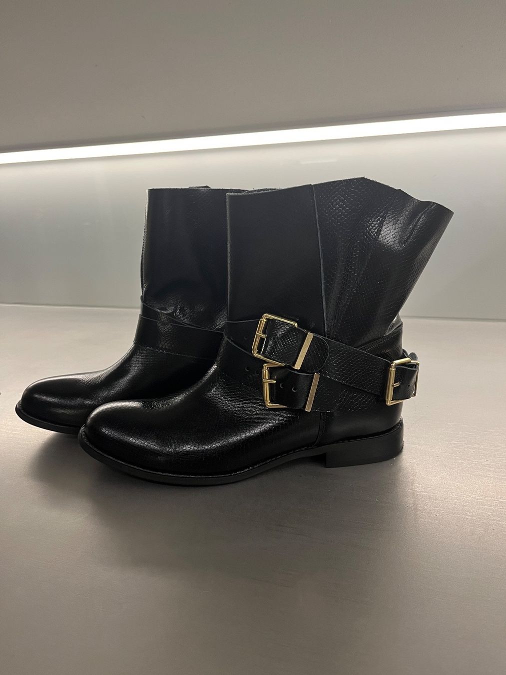 Damenschuhe: Neue Loft37 Stiefeletten Gr.37 – Neu (gemäss Beschreibung) aus St.Gallen von Monrose 4