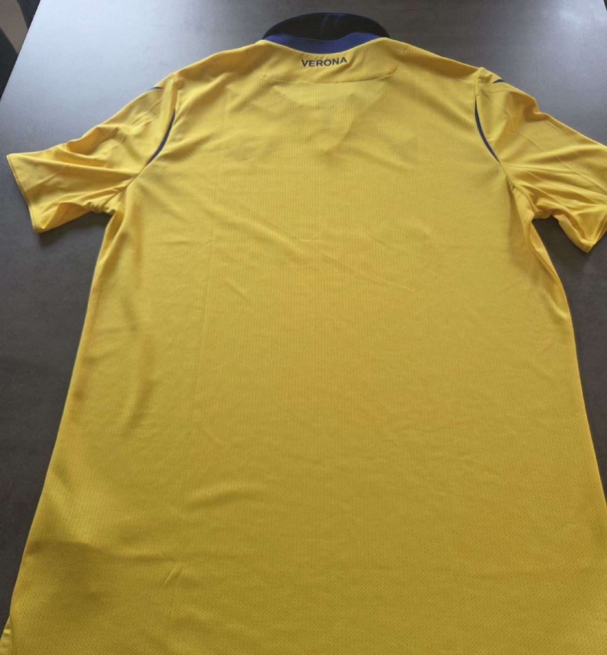 Leibchen & Hosen: Maillot de l’Hellas Verone  – Gebraucht aus Aumont von ale_qjc7 1