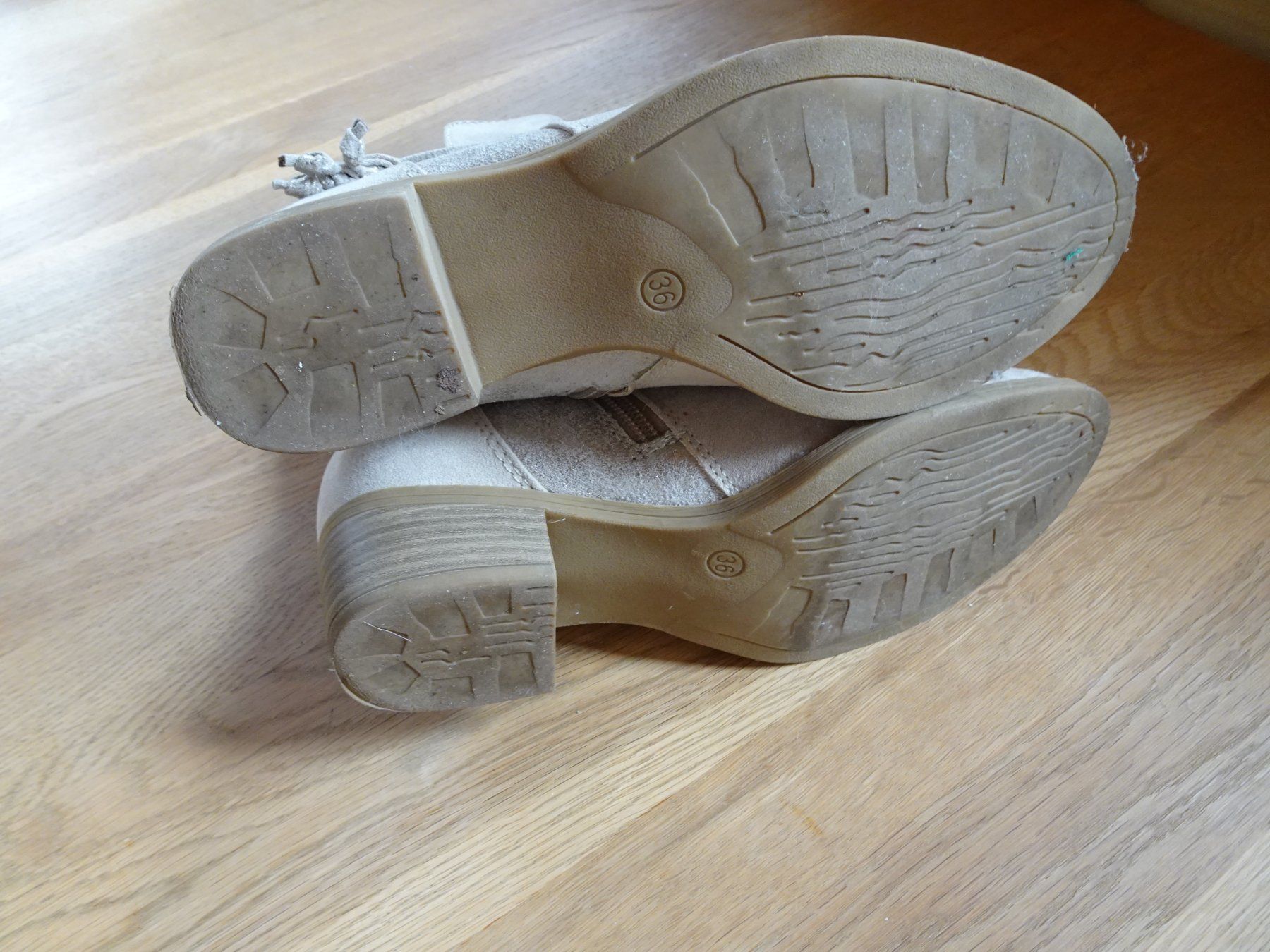 Scarpe da donna: Marco Tozzi Stiefelette beige Gr. 36 - 260279 – Usato da Küssnacht am Rigi venduto da Schuhe-Secondhand 6