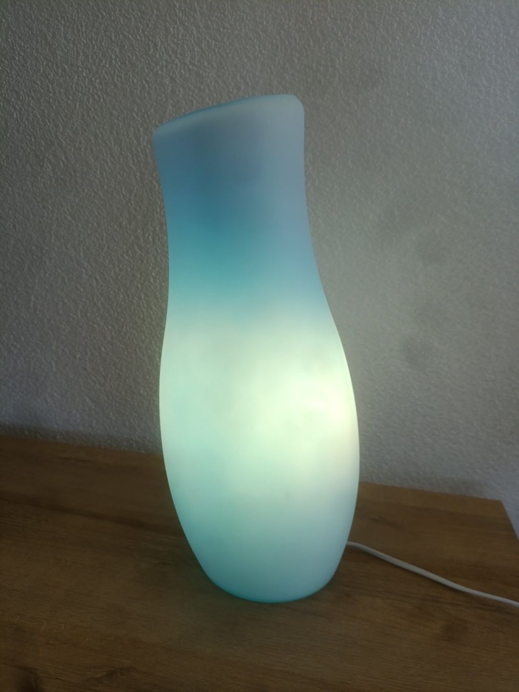 Ikea Lampen: Ikea Glaslampe Blau aus den 90ern, 40cm – Gebraucht aus Wil SG von Donaldus 1