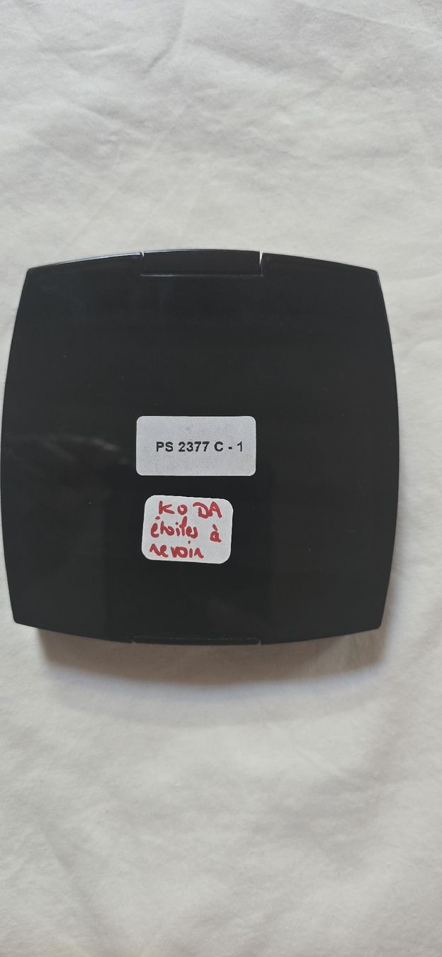 Chanel Make-up: Poudre Chanel neuve en édition limitée – Neu und originalverpackt aus Martigny von zin_y9tt 3