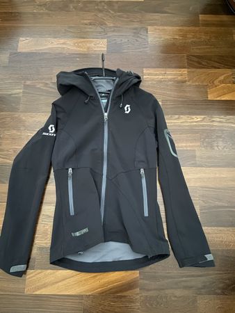 Salomon Softshell Jacke Gr S