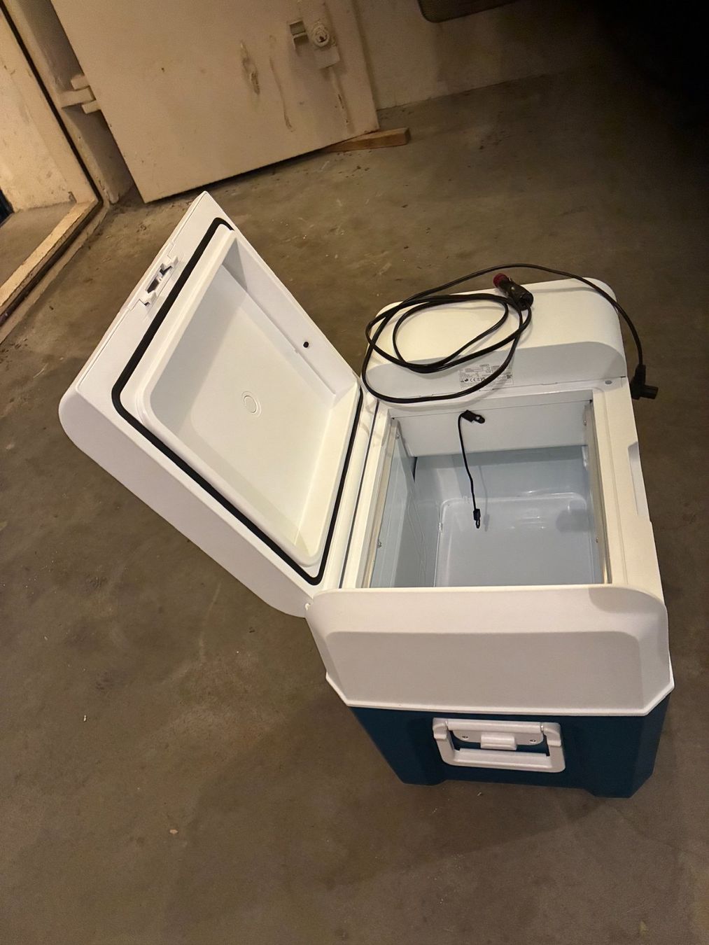 Mobicool Réfrigérateurs et refroidissement: Kühlbox "Mobicool" (Kompressor) neu – Neuf (Voir description) à Zug par Wasi8 2