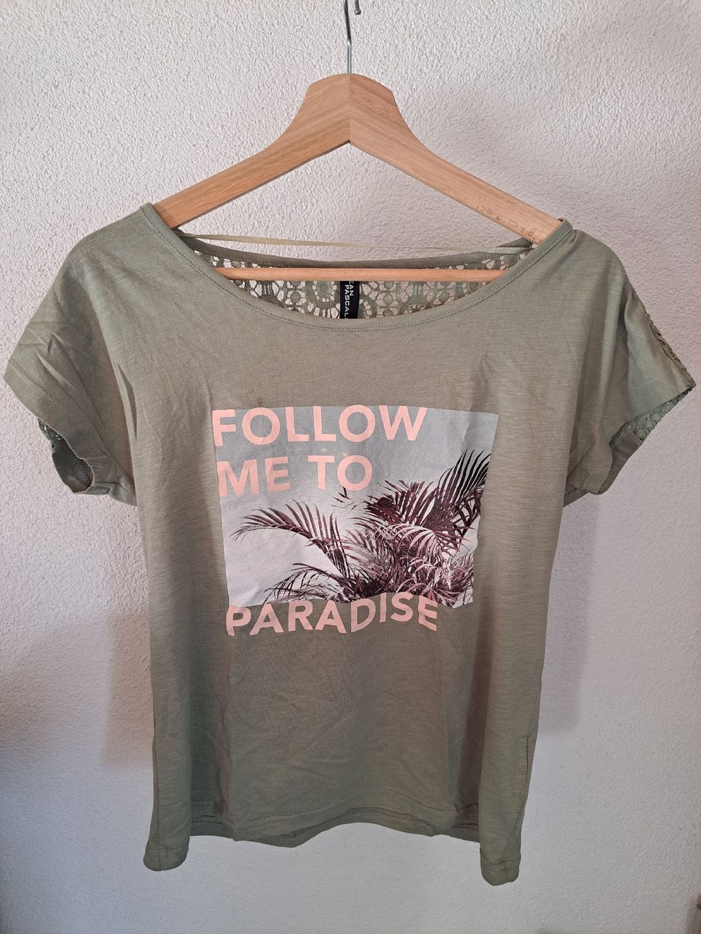 T-shirt: T-Shirt in olivgrün – Usato da Schaffhausen venduto da xJuliax
