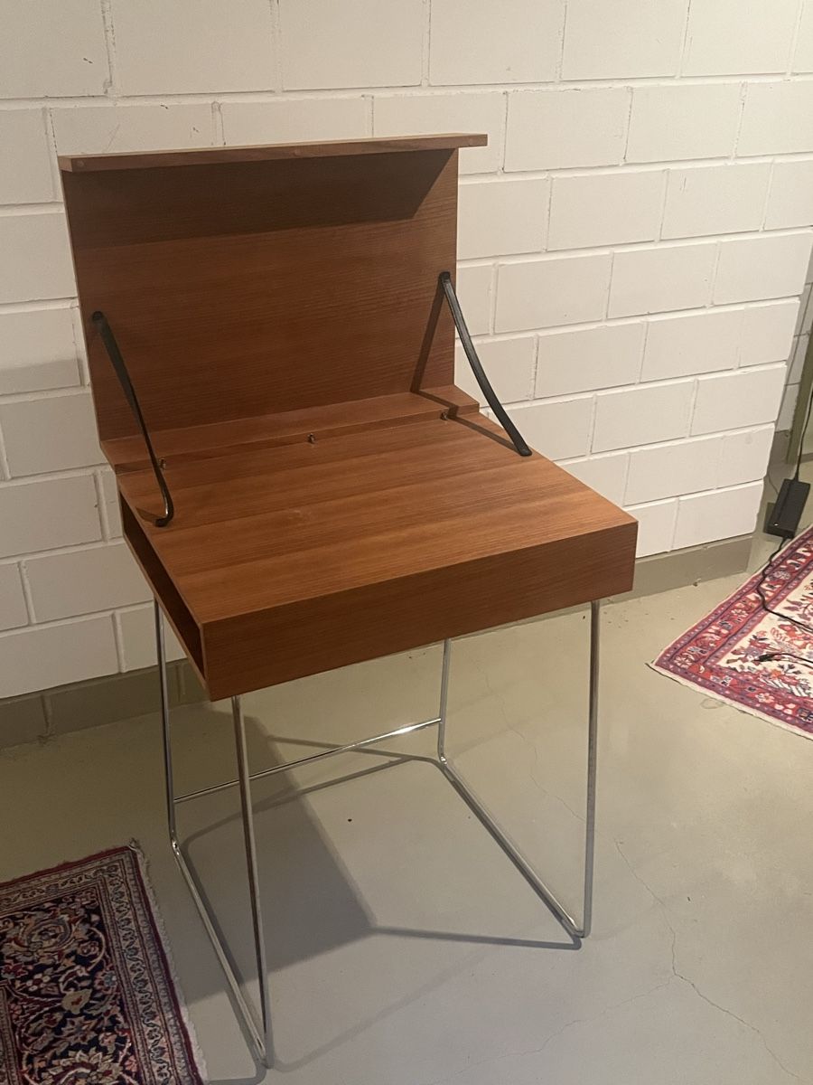 Scrivanie: ClassiCon Orcus Sekretär, Design Konstantin Grcic – Usato da Wil SG venduto da kle_5k82 1