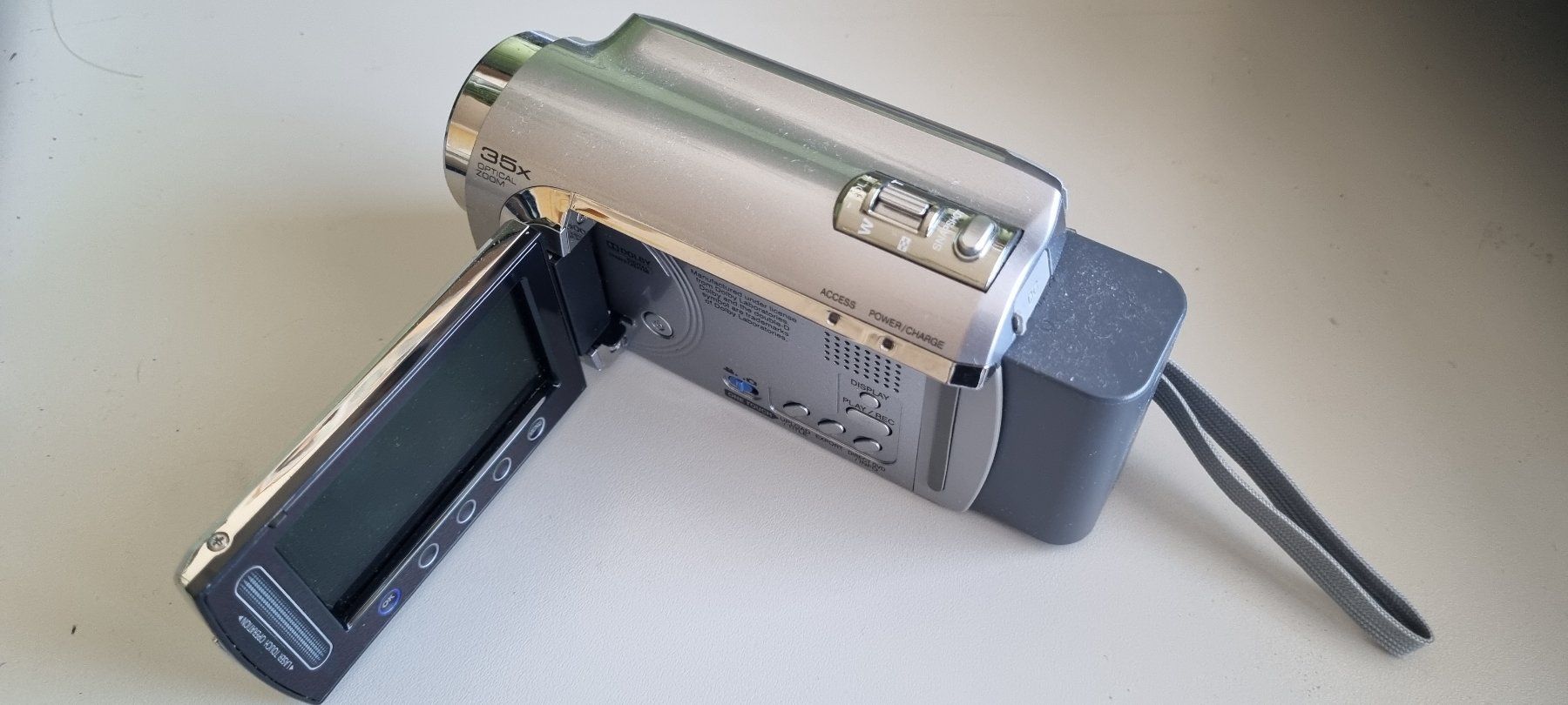 JVC Videocamere: IVC Everio GZ-MG630SE – Usato da Möhlin venduto da mob_mss6 1