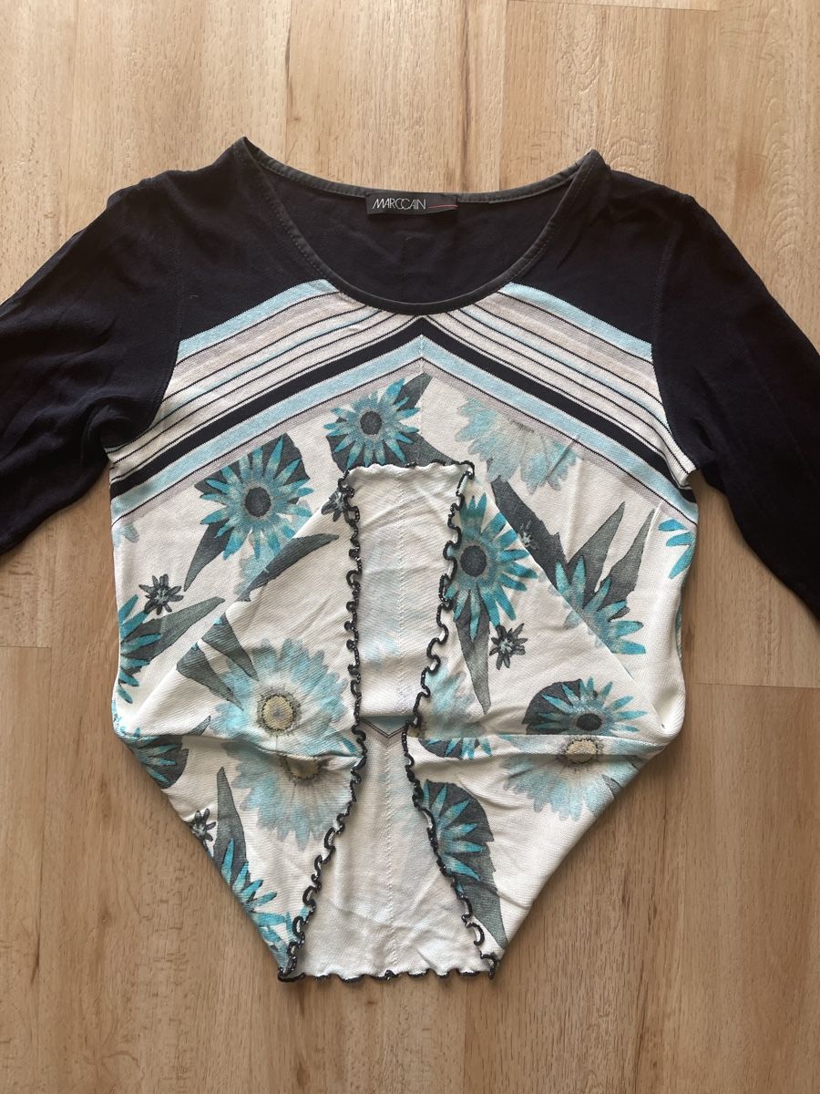 Marc Cain Pullover & Sweatshirts: Pull  Marc Cain  N3 ou S très bon état – Gebraucht aus Kloten von Vermicelles 3