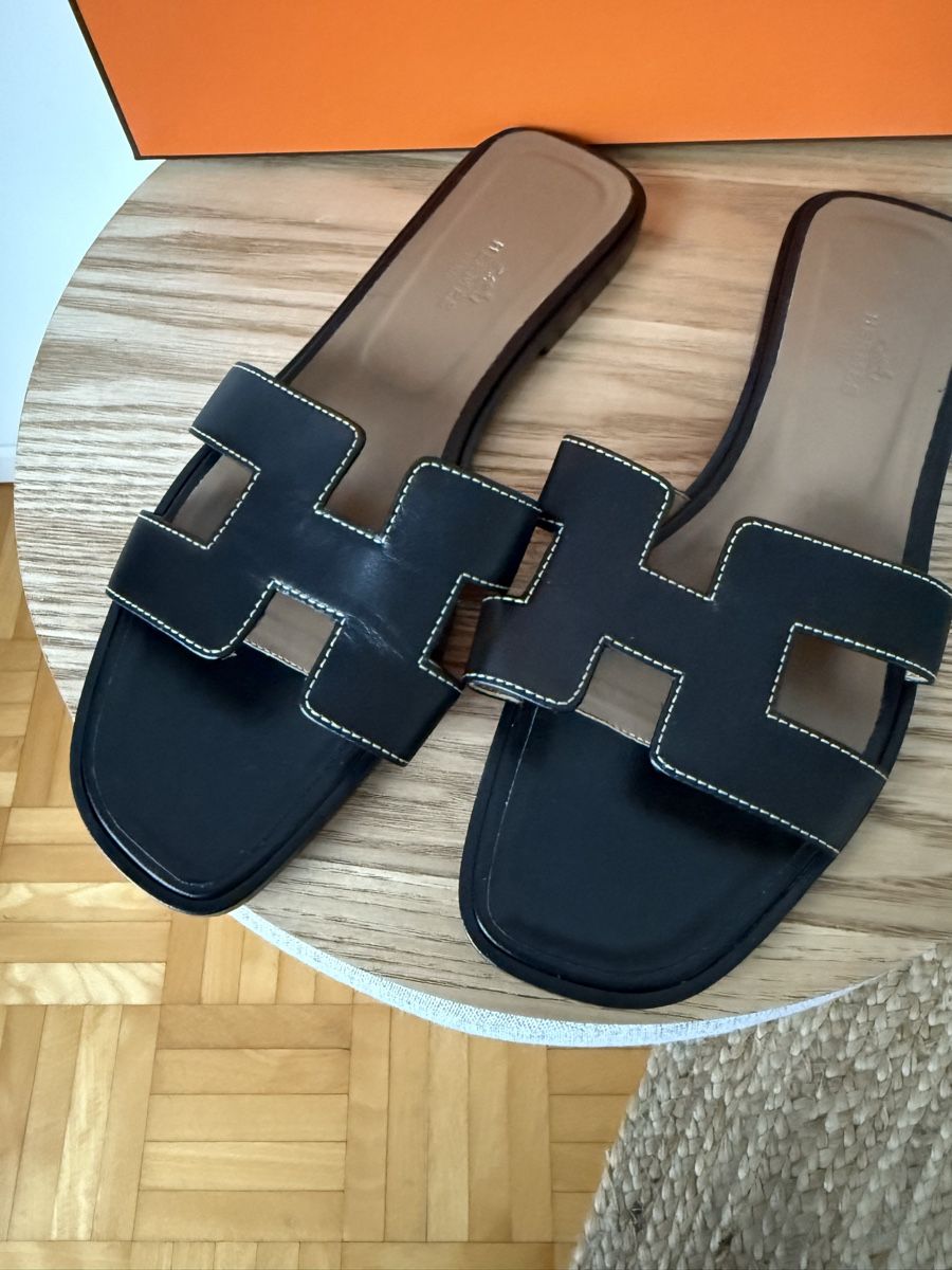 Hermès Chaussures femmes: Hermes Oran Sandalen – D'occasion à Luzern par Aistee