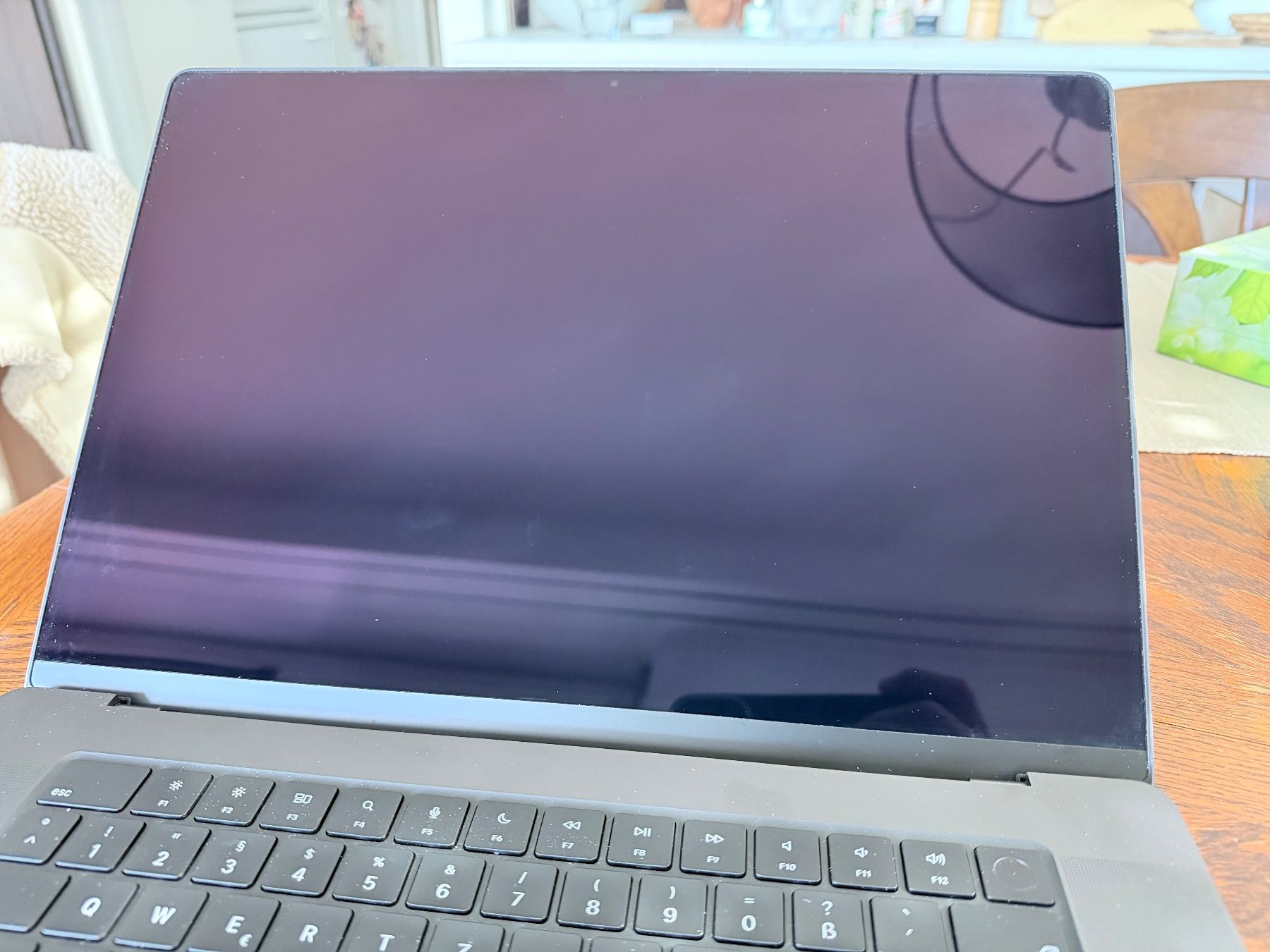 Apple Portables: Macbook Pro 16 – D'occasion à Opfikon par Jooni6958 2
