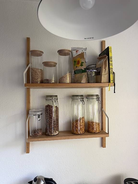 Scaffali: Ikea Regal aus Holz – Usato da Bern venduto da gregnenn