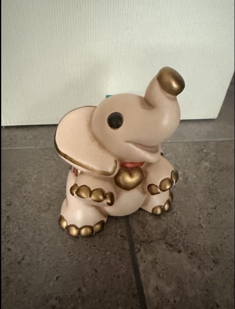 Figurines: Thun Elefant Keramik  – Neuf avec emballage d'origine à Ebikon par nat_jzh5