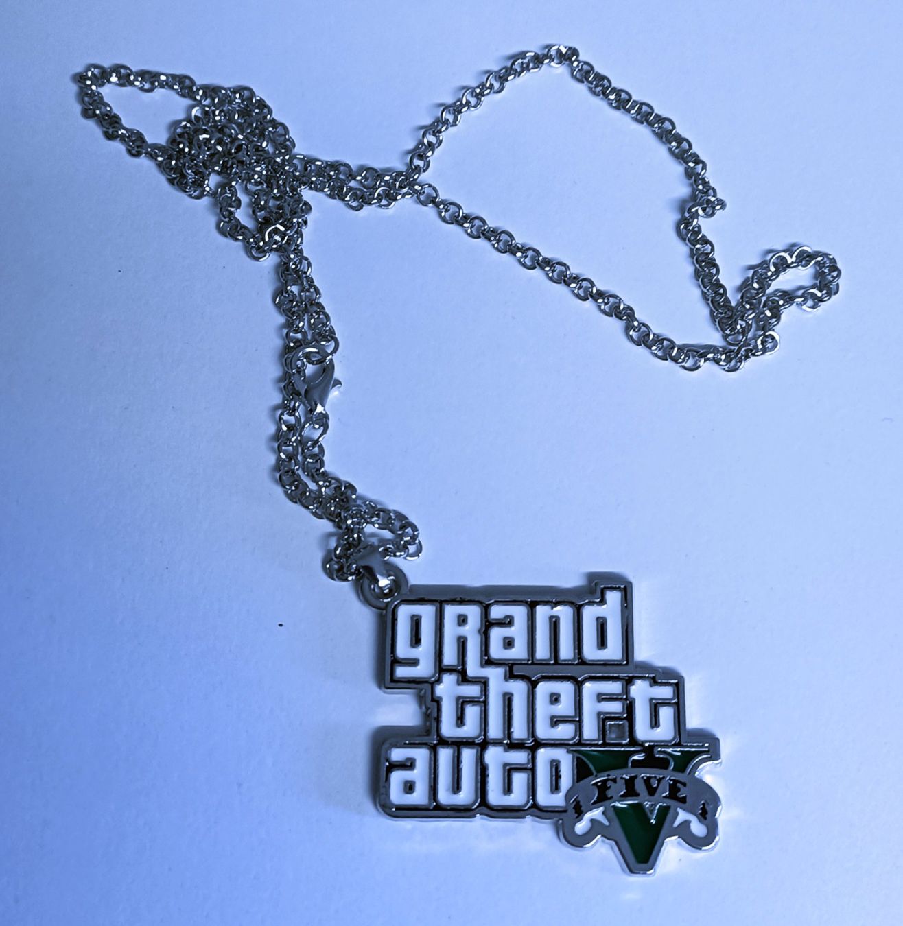 Catenine: GTA 5 Halskette – Nuovo e nell'imballaggio originale da Köniz venduto da Hit24