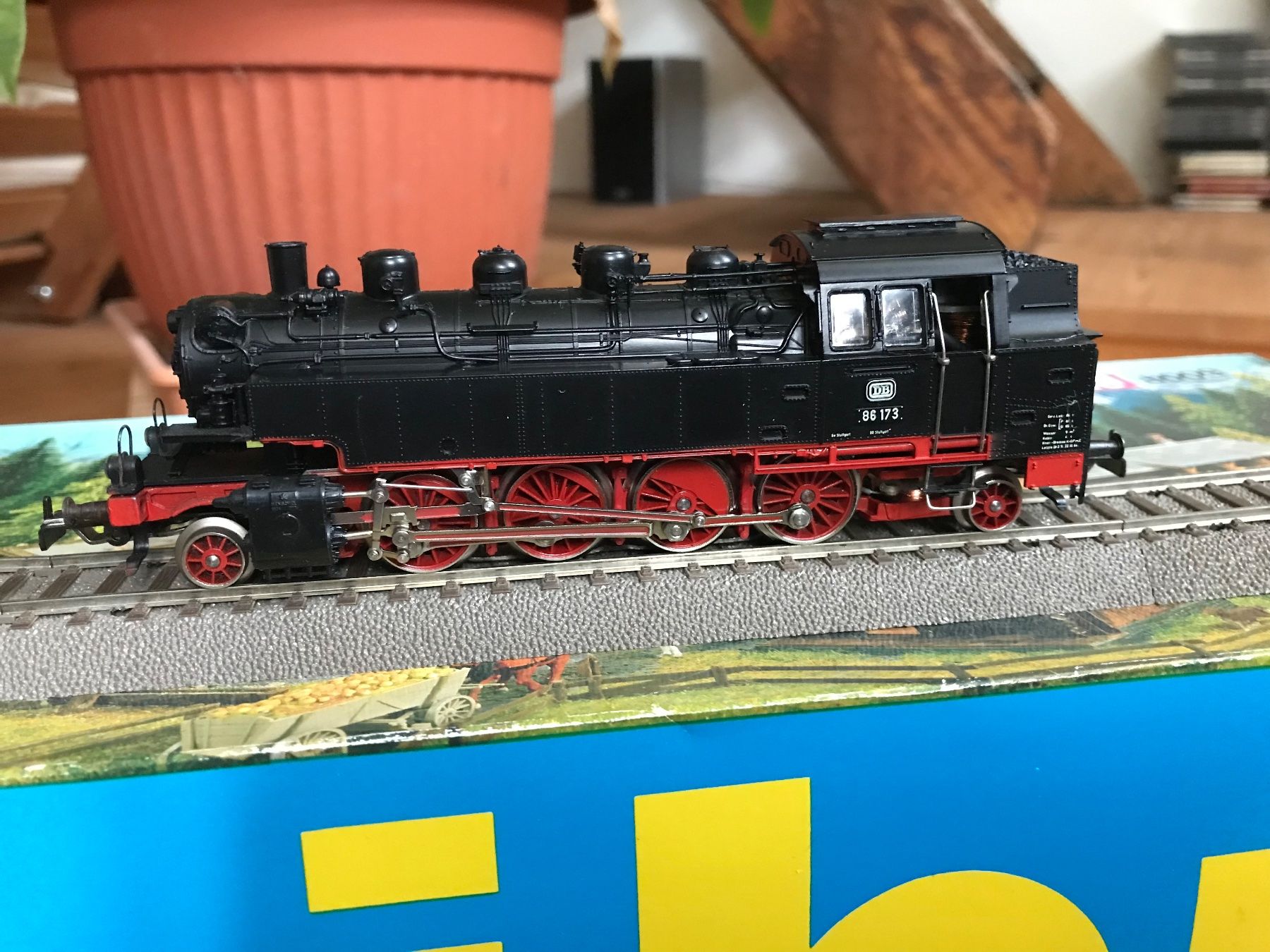 Märklin Modelleisenbahnen: märklin 3096, dampflok BR 86 mit telexkupplung – Gebraucht aus Liestal von ozo2005