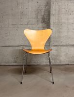 stuhl 3107 . arne jacobsen . fritz hansen