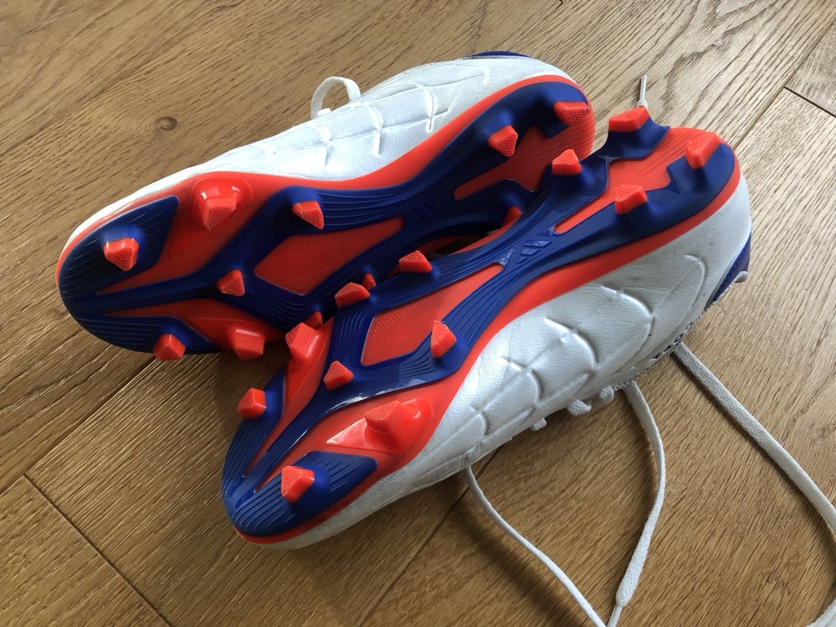 Scarpe per ragazzi: Fussballschuhe 37.5 – Usato da Adligenswil venduto da ZGB 2