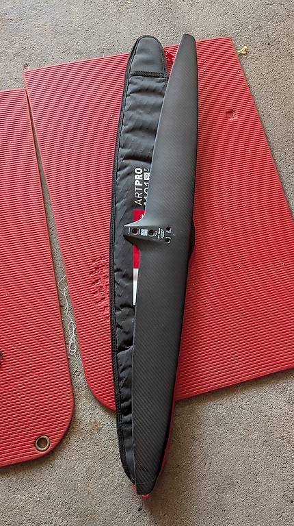Surfboards & Schwimmbrette: Axis Artpro 1121 wing Foil pronefoil  – Gebraucht aus Nidau von BenStar81