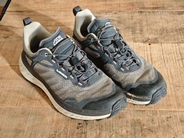 LOWA Fortux GTX Herrenschuh Gr. 42.5