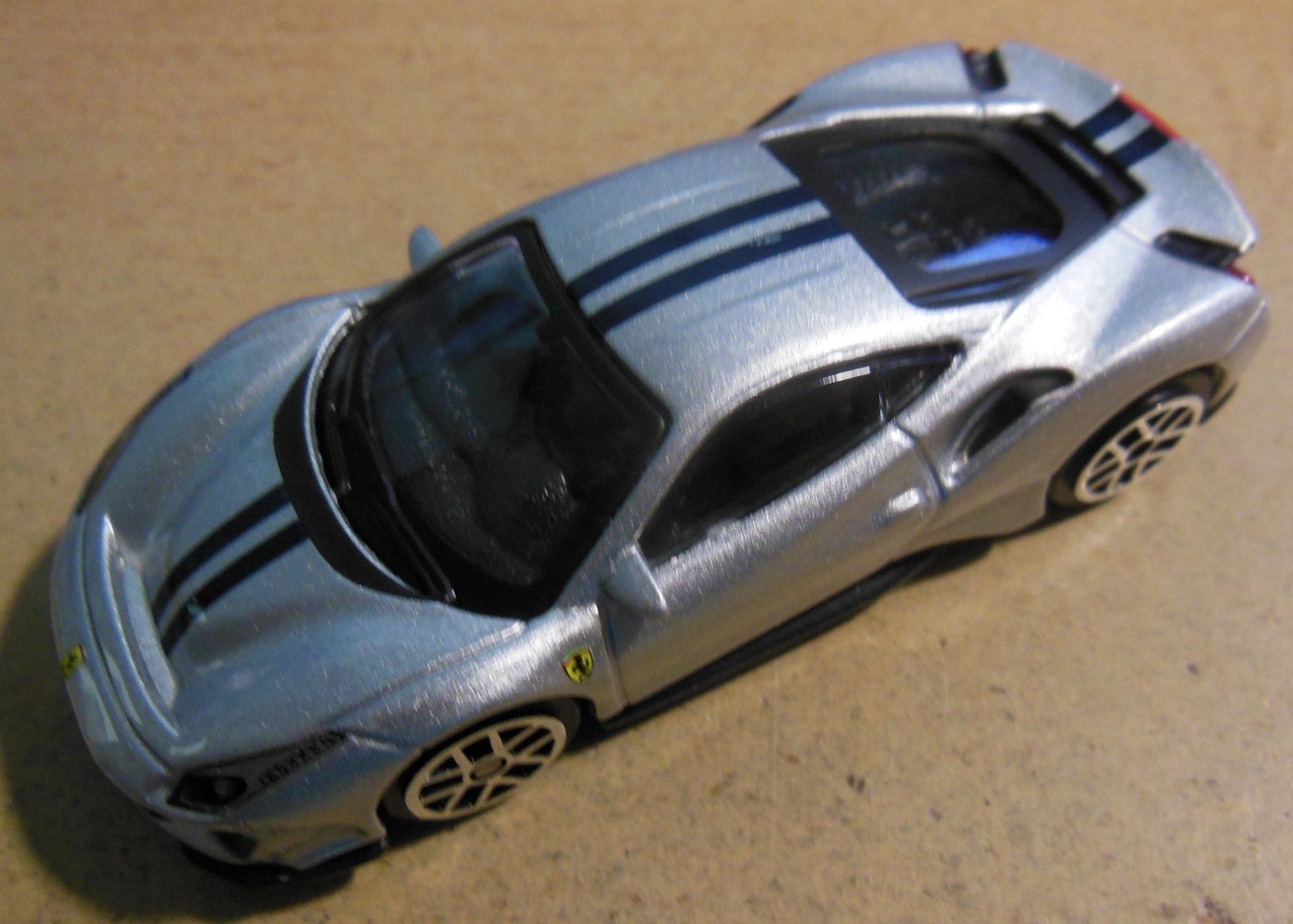 Bburago Modellini d'auto: Ferrari Modellauto 2 Stück von Bburago – Nuovo e nell'imballaggio originale da Münchwilen TG venduto da ecudos10 1