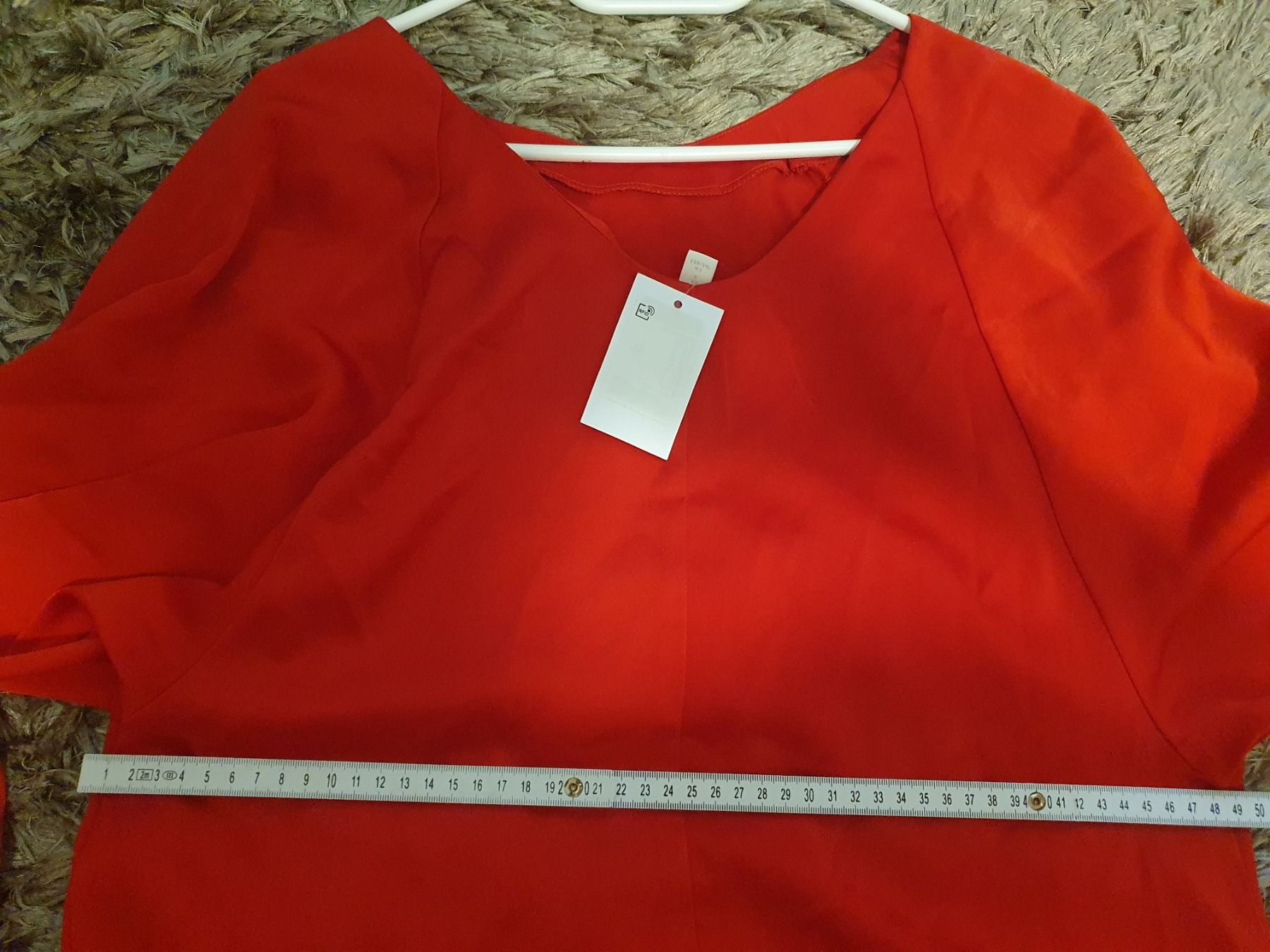 H&M Kleider: Neues, rotes Kleid von H&M – Neu und originalverpackt aus St. Gallen von 1811123 3