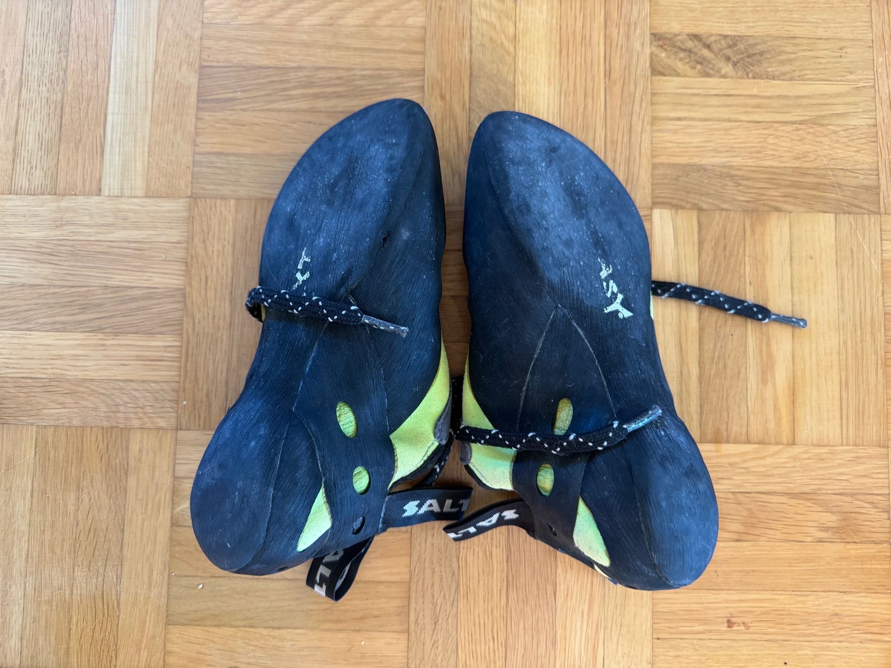 Herrenschuhe: Kletterfinken – Gebraucht aus Bauma von sabikokolores 1