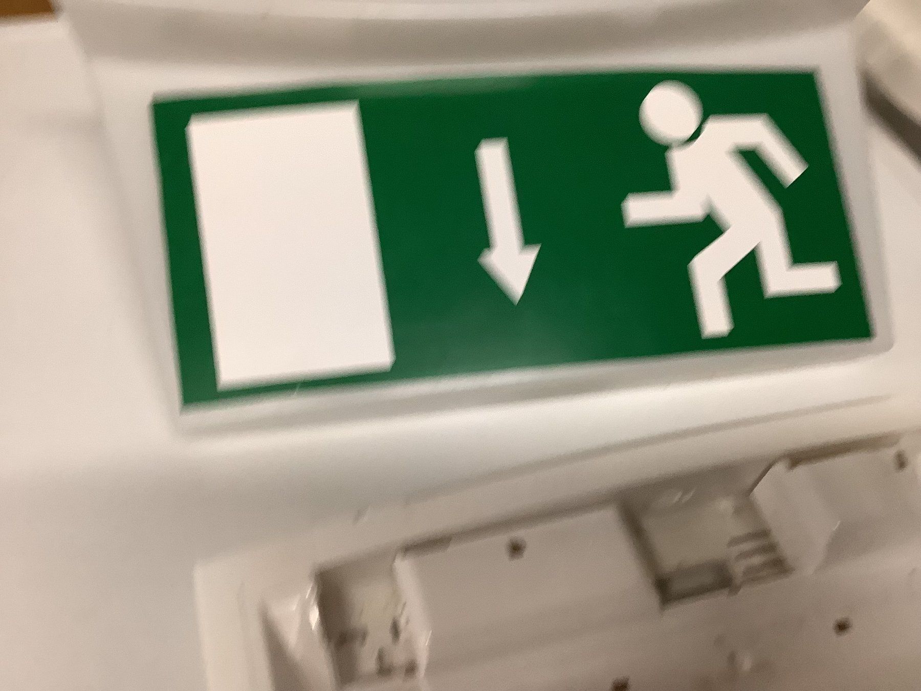 Lampade: NOT AUS GEHÄUSE – Usato da Glarus venduto da Mdelphi