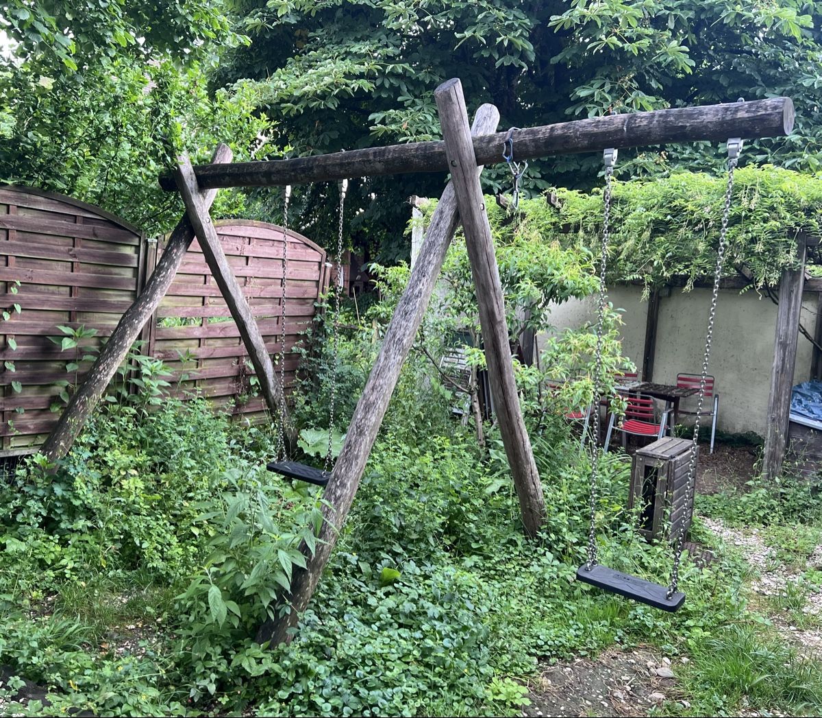 Altre altalene da giardino: Schaukel aus Robinienholz – Usato da Münchenstein venduto da haslerch