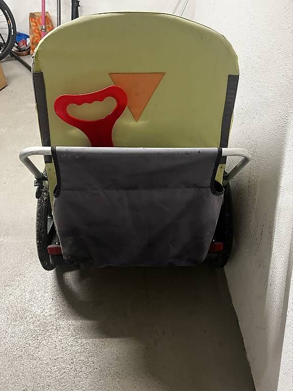 Rimorchi: Chariot 2er Kindersitz  – Usato da Urdorf venduto da Ndio 2
