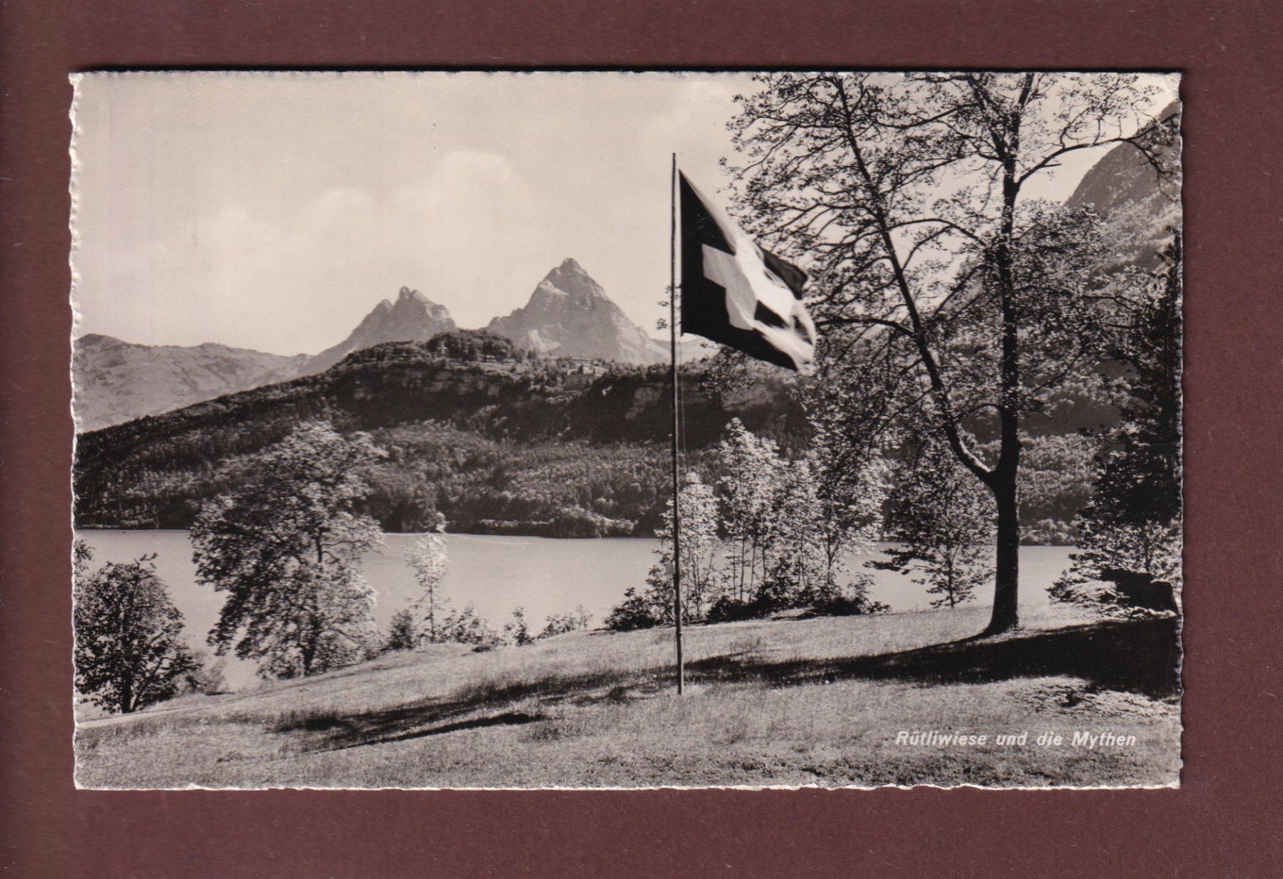 Cartoline postali: RÜTLIWIESE - Mythen - 1941 – Usato da Pully venduto da nicecards