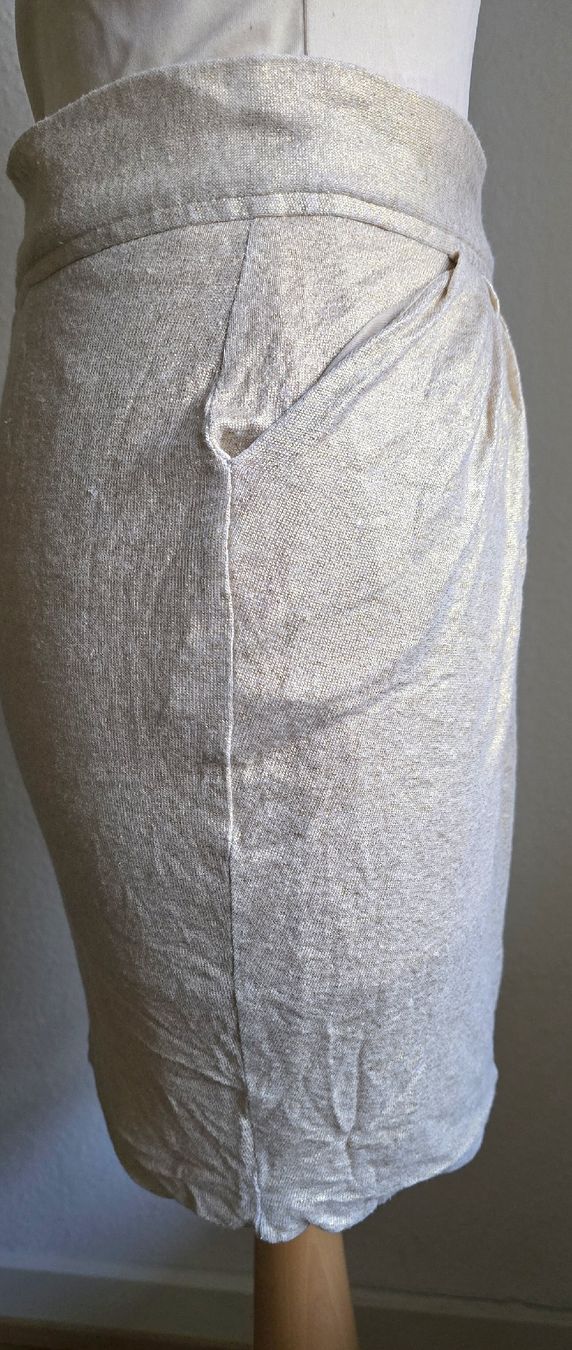 Zara Röcke: Jupe taille haute drapée et dorée brillante taille M – Gebraucht aus Genève von Saleena 4