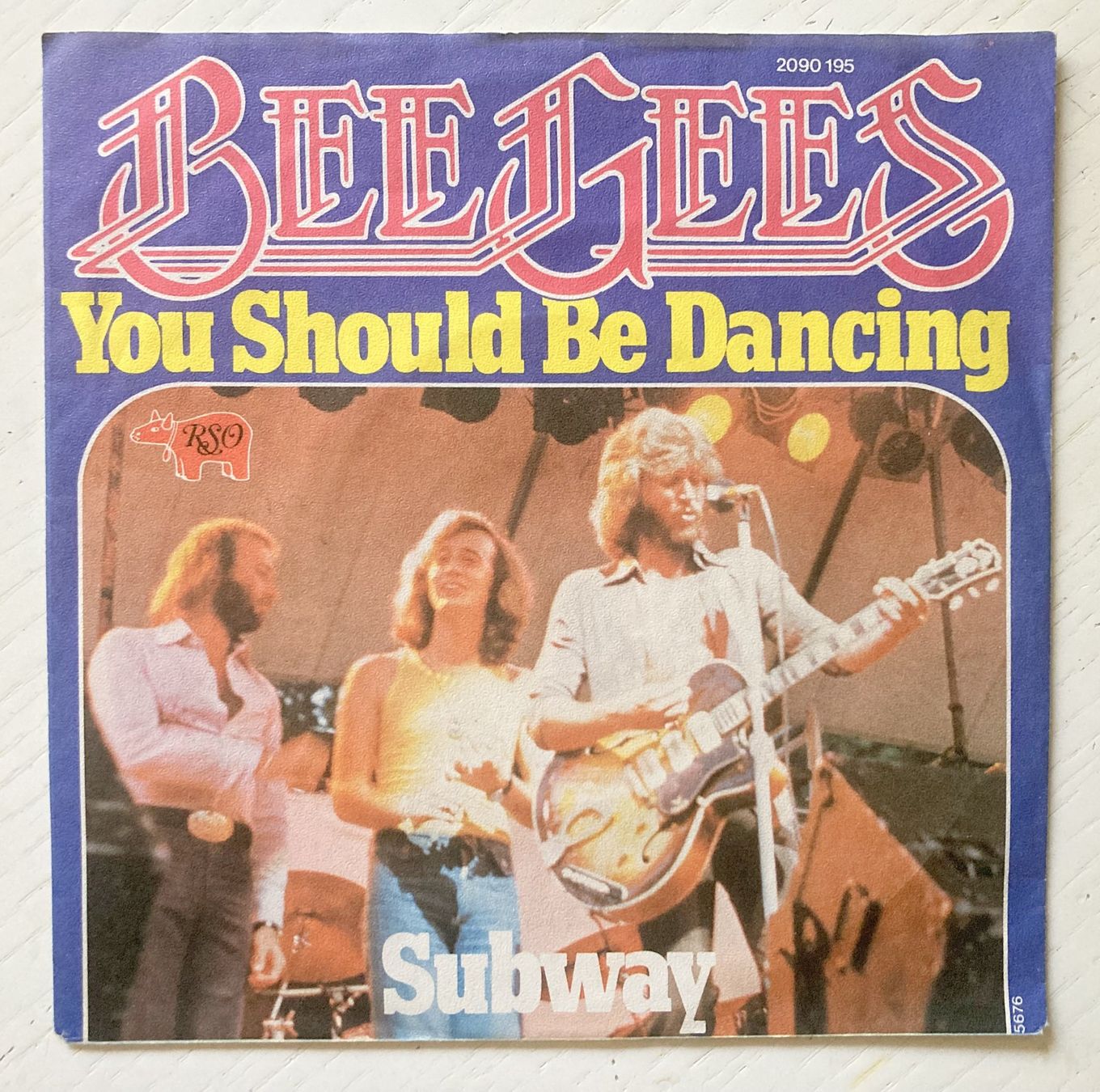 Vinyles: BEE GEES - YOU SHOULD BE DANCING – D'occasion à Bottens par hotter-than-hell