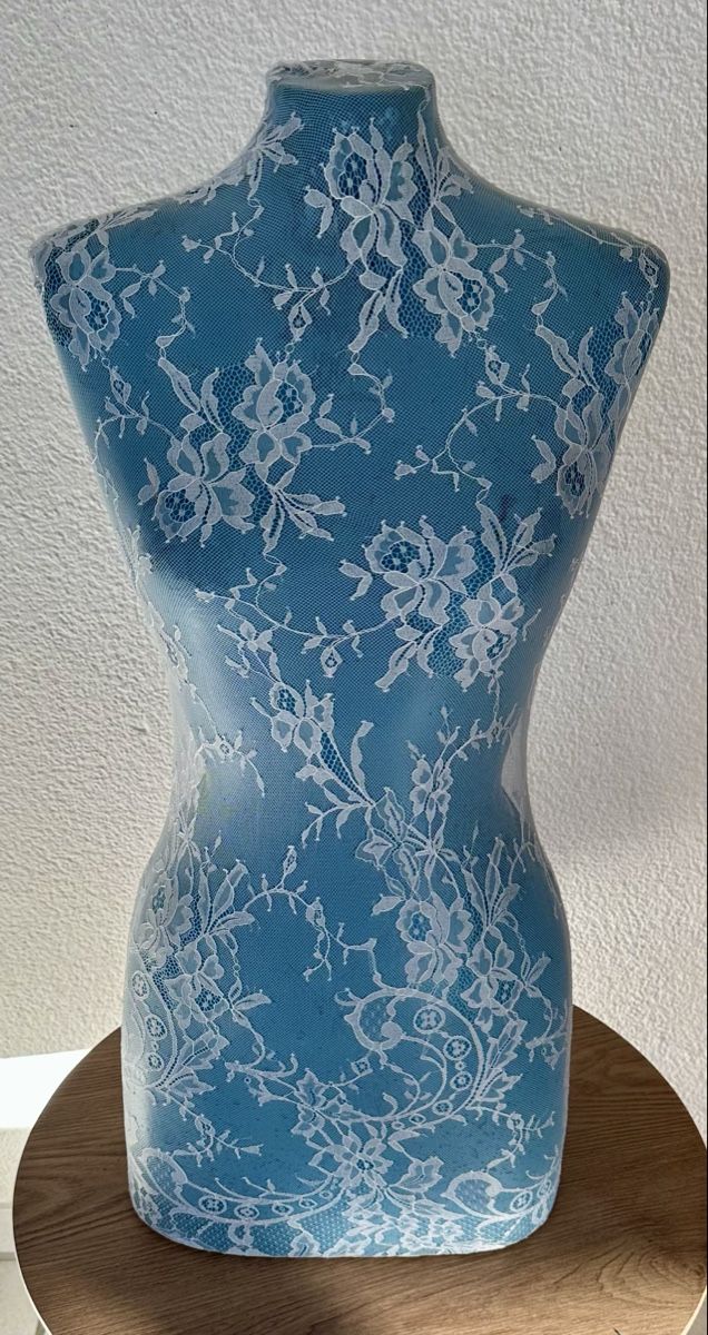 Sculture & Statue: Vintage Torso ,Decobüste – Usato da Mauensee venduto da Braut-kleid