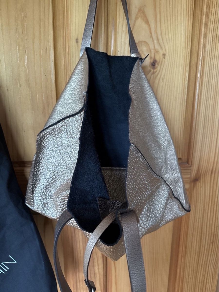 Marc Cain Taschen für Damen: Marc Cain Umhängetasche, bronze-metallisé – Gebraucht aus Zürich von Punkt... 2