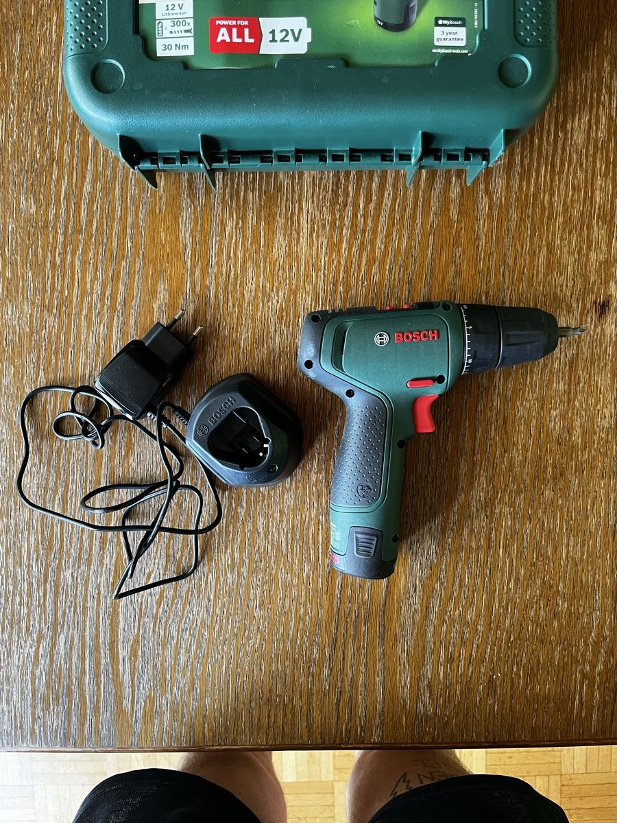 Bosch Trapani: BOSCH EasyDrill 1200 Akku-Bohrschrauber – Usato da Mitlödi venduto da aaron_h 1
