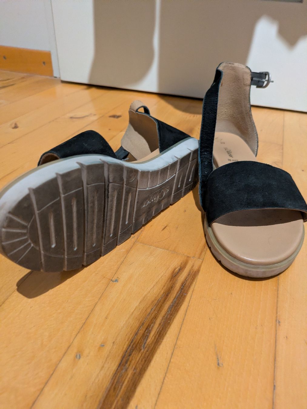 S.Oliver Damenschuhe: s. Oliver Sandaletten – Gebraucht aus Wädenswil von mon_5cn9 1
